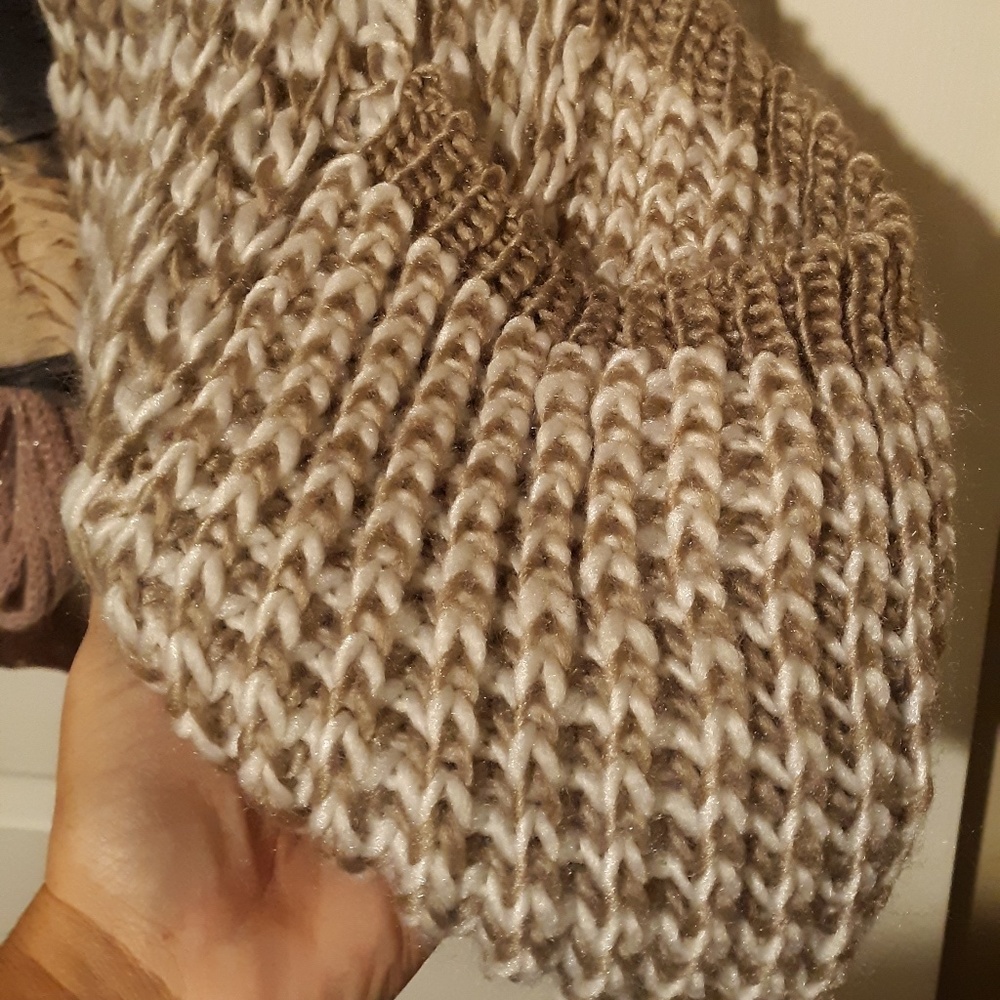 Infinity Scarves - Picture 2 of 4